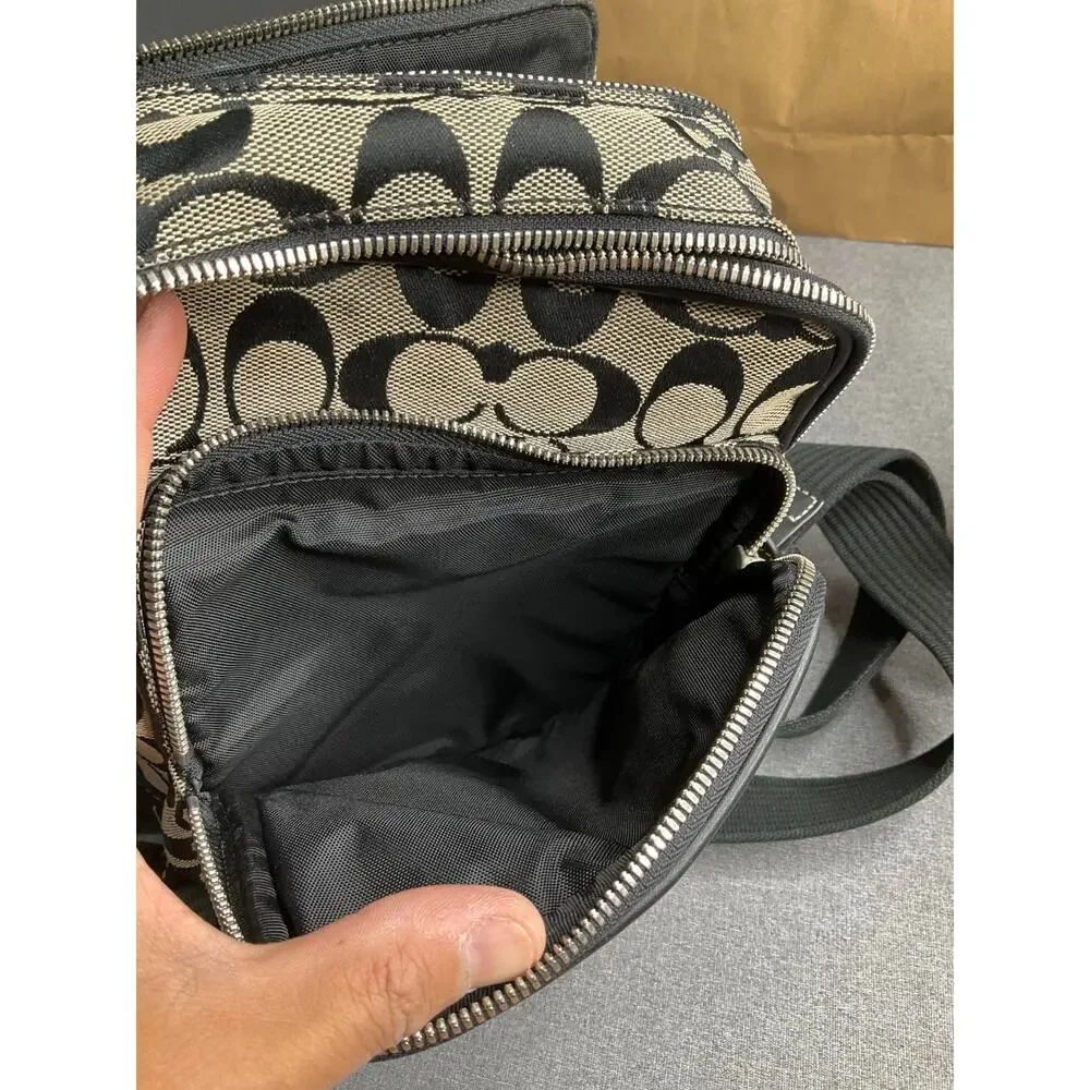 Coach 4270 Vintage International Shoulder Bag Black Signature Canvas Crossbody